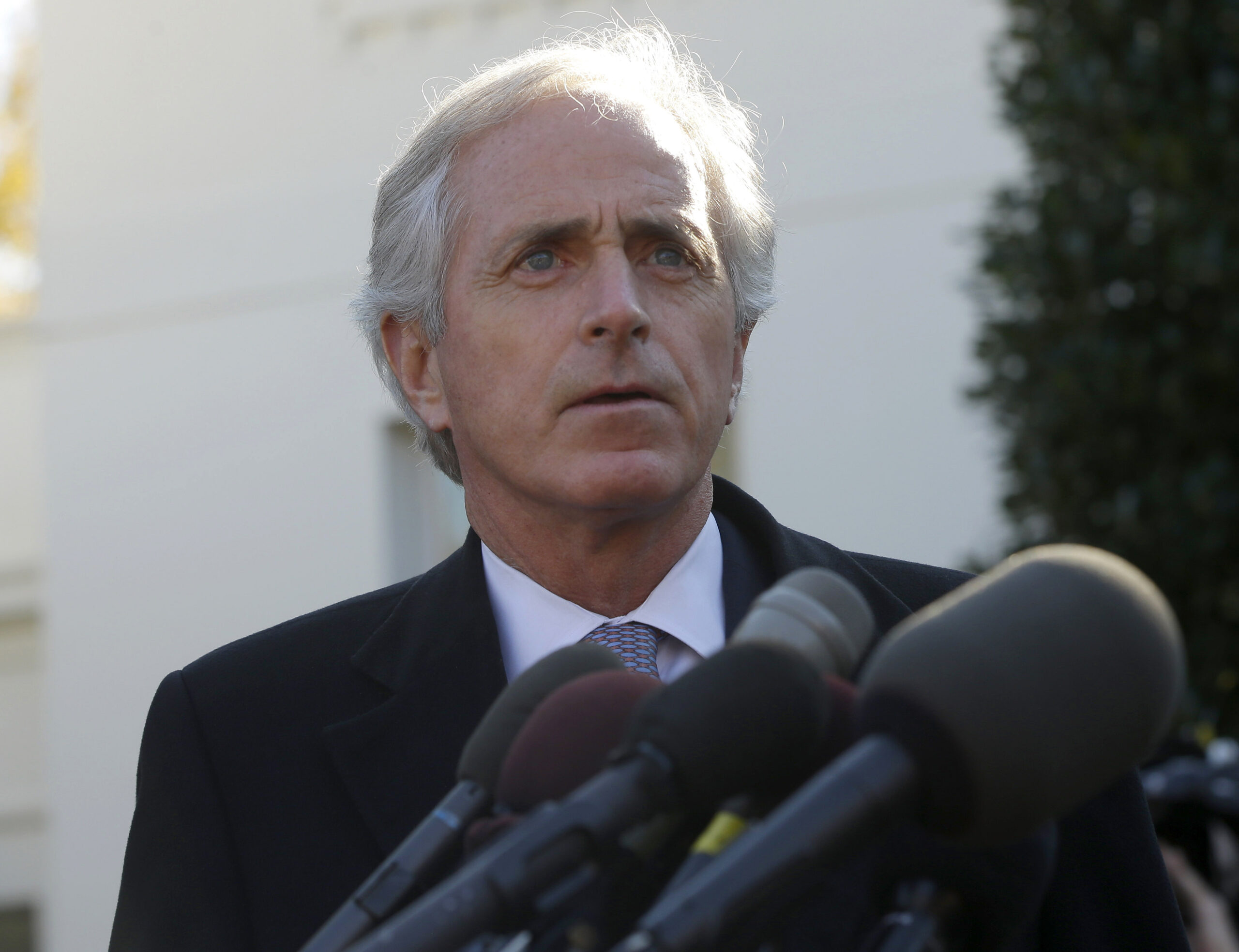 Bob Corker: New Iran sanctions on hold after White House meeting
