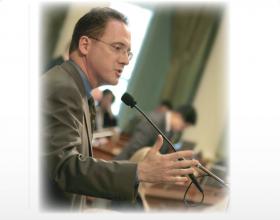 Chuck DeVore’s Misleading Claim he was “Shot At In Lebanon”