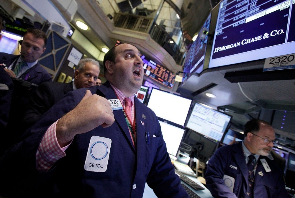 JPMorgan roils campaign for Obama, Romney