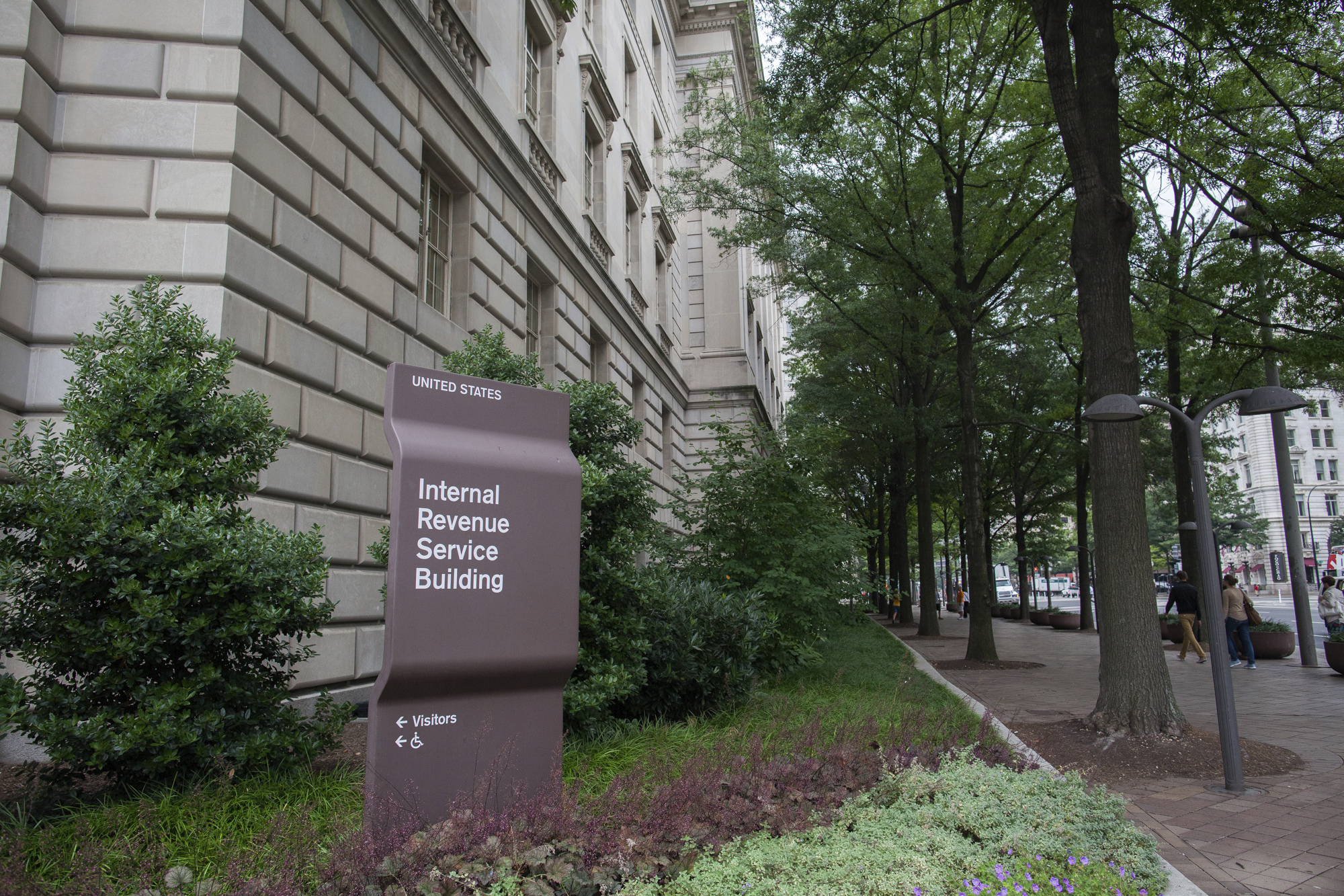 Replace the IRS with the Fair Tax