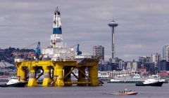 Obama gives Shell green light to begin Arctic drilling