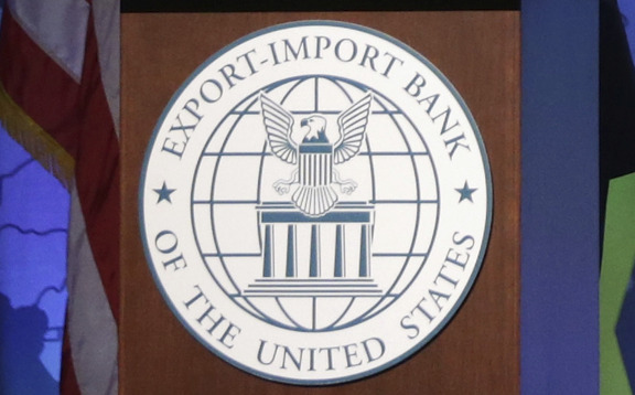 In the current battle over the Export-Import Bank, Democratic politicians and liberal journalists have dropped their populist pretenses and openly embraced the corporate-federal collusion that Ex-Im embodies. (Getty Images file)