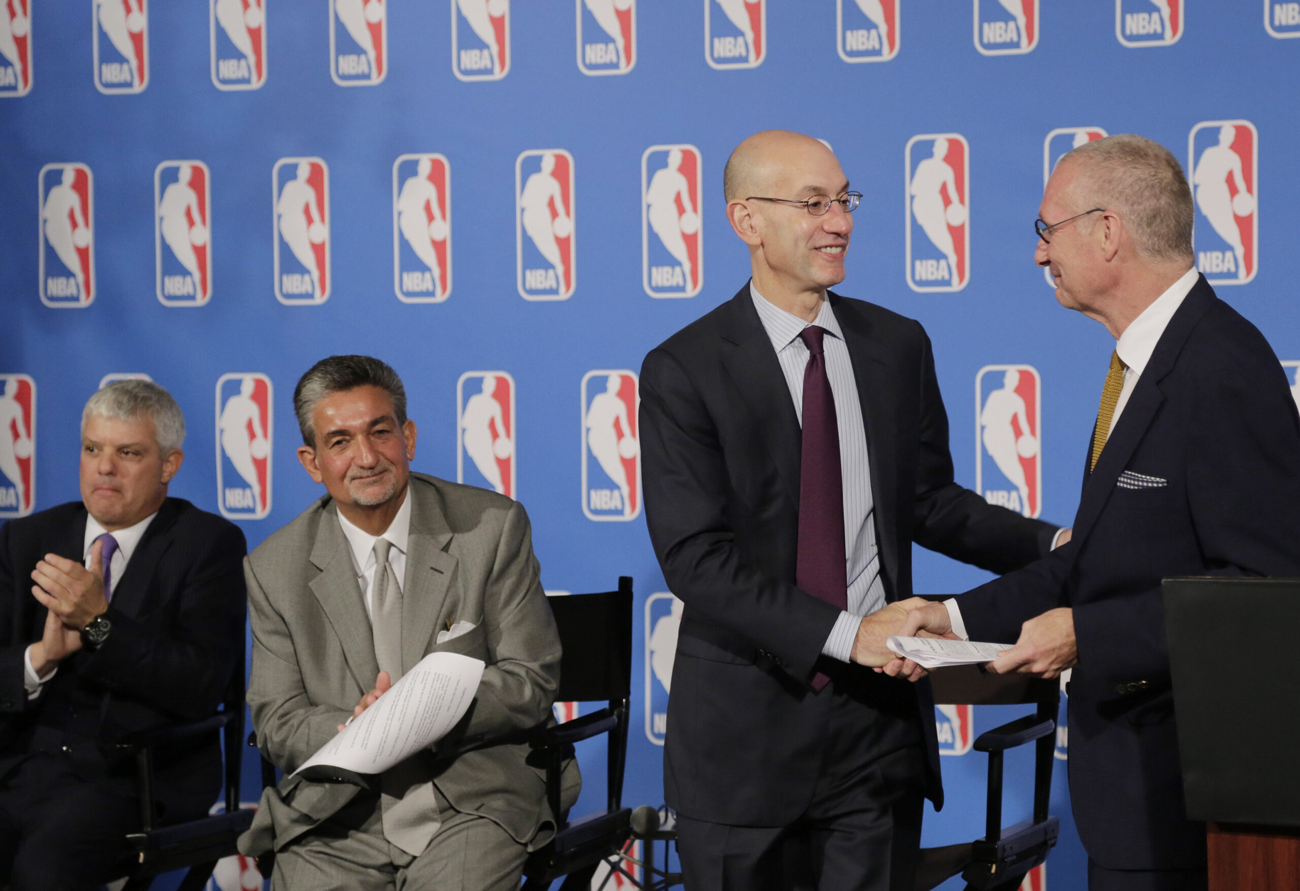 NBA extends television deals with ESPN and TNT