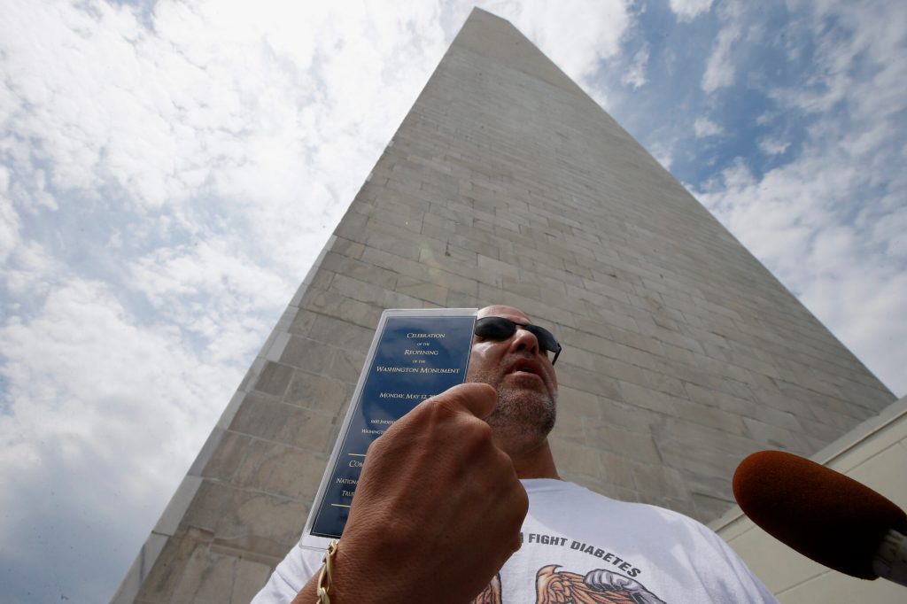 Washington Monument reopens after earthquake