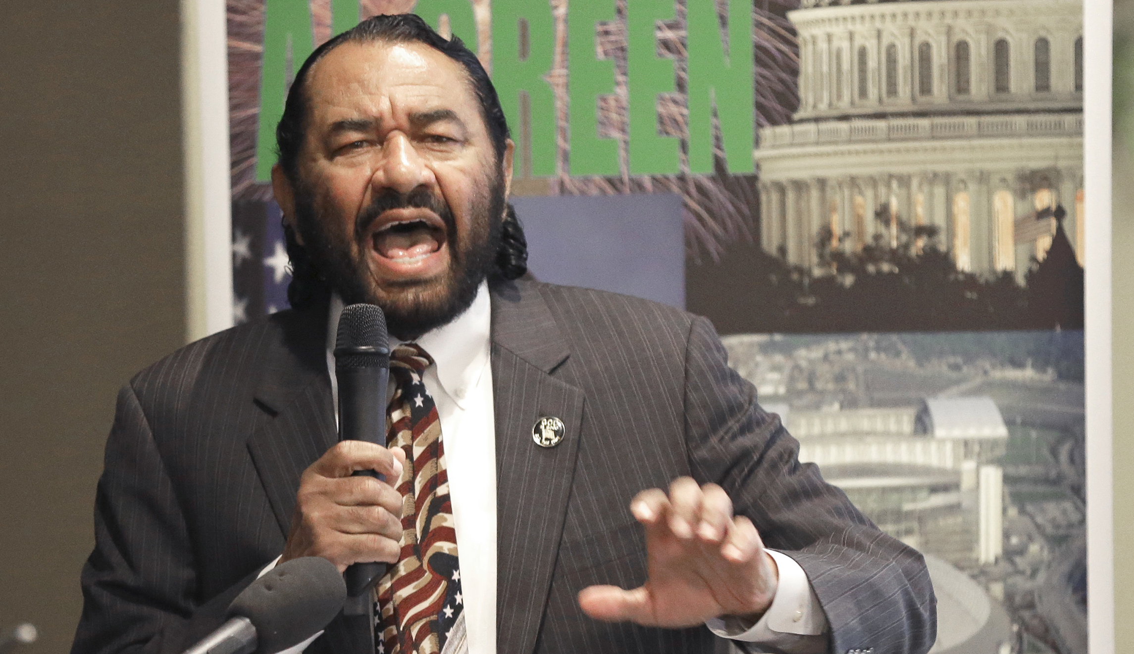 Al Green introduces articles of impeachment against Trump: ‘Enough is enough’