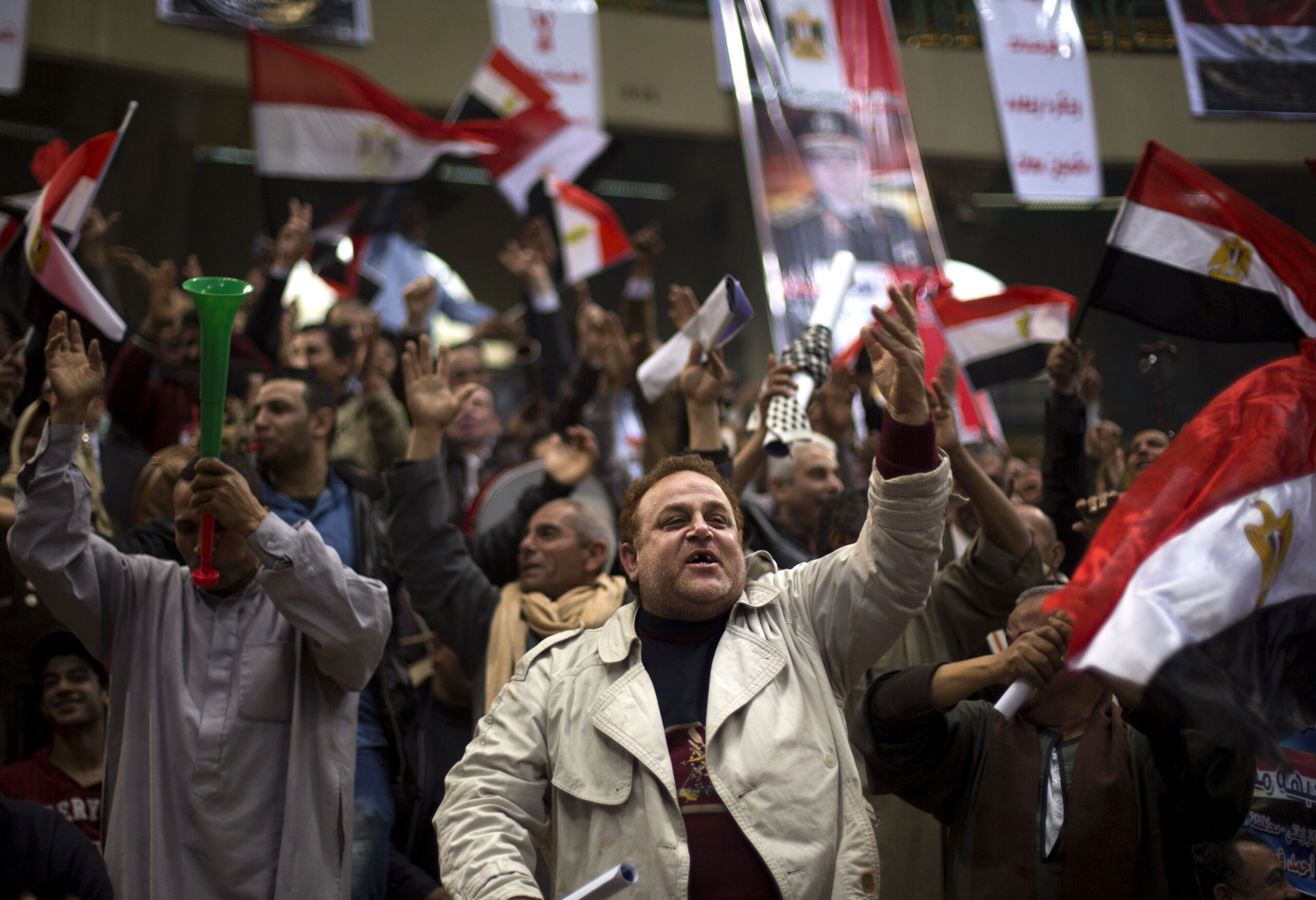 Supporters urge Egypt general to run for president