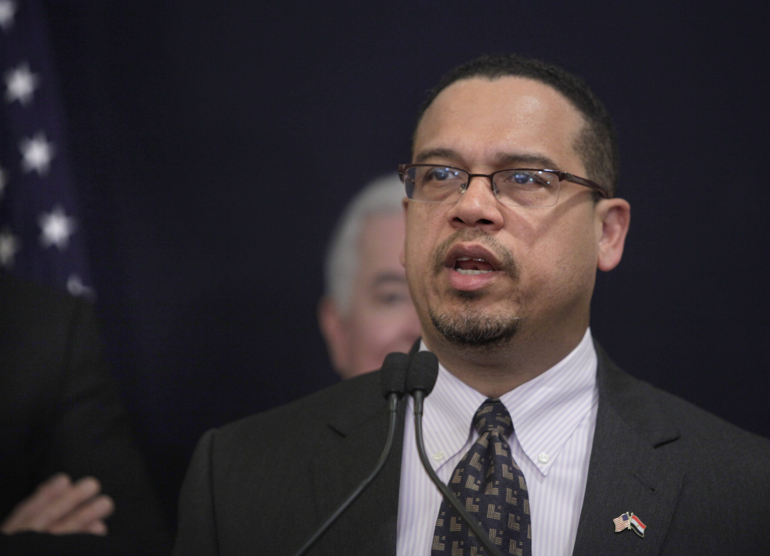 Keith Ellison: Obama has surrounded himself with too many from big business