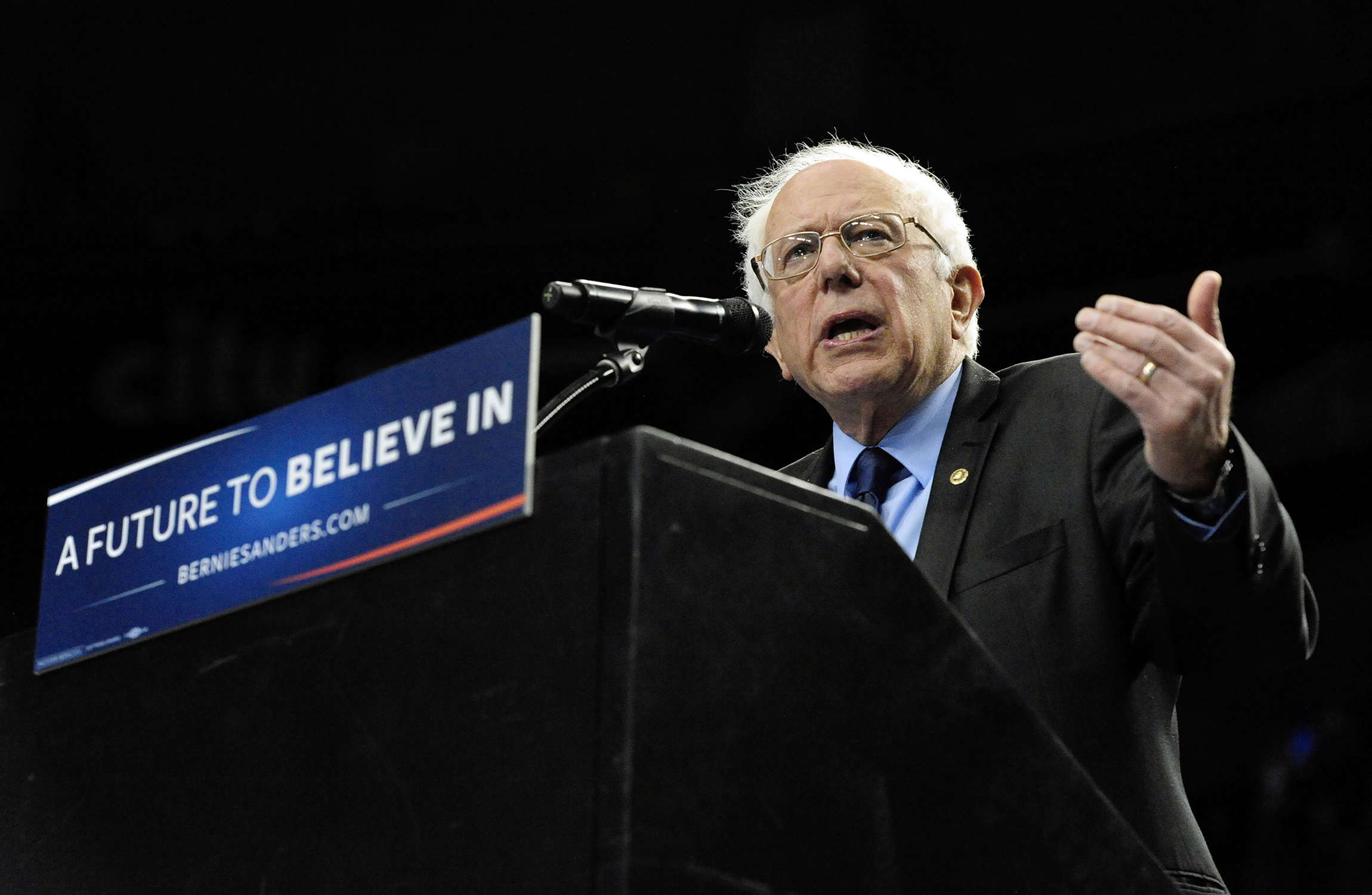 Sanders’ Saturday sweep revives falling hopes