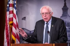 Sanders demands Hillary clarify trade position