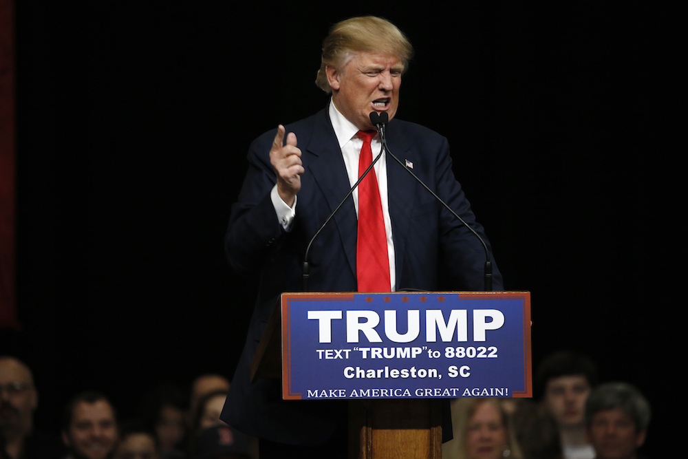 Trump ‘slam dunk’ tweet questions Rubio’s eligibility to run