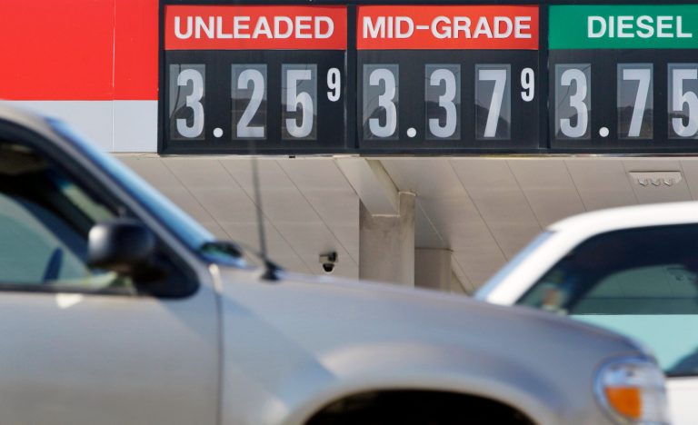 Gasoline prices soon to hit low point for 2012