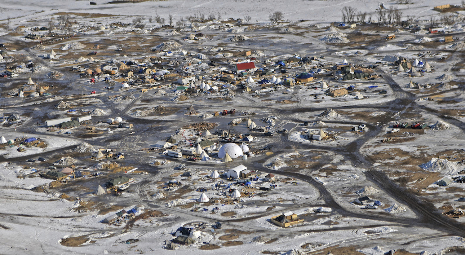 In North Dakota, a rush to clean up after the environmentalists