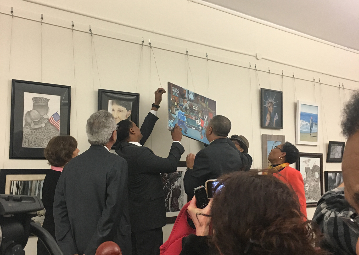 ‘Cops as Pigs’ painting becomes political skirmish