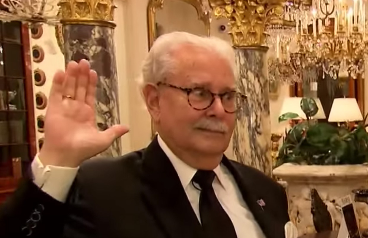 Secret Service investigating Trump’s butler after Facebook post calling for Obama’s death