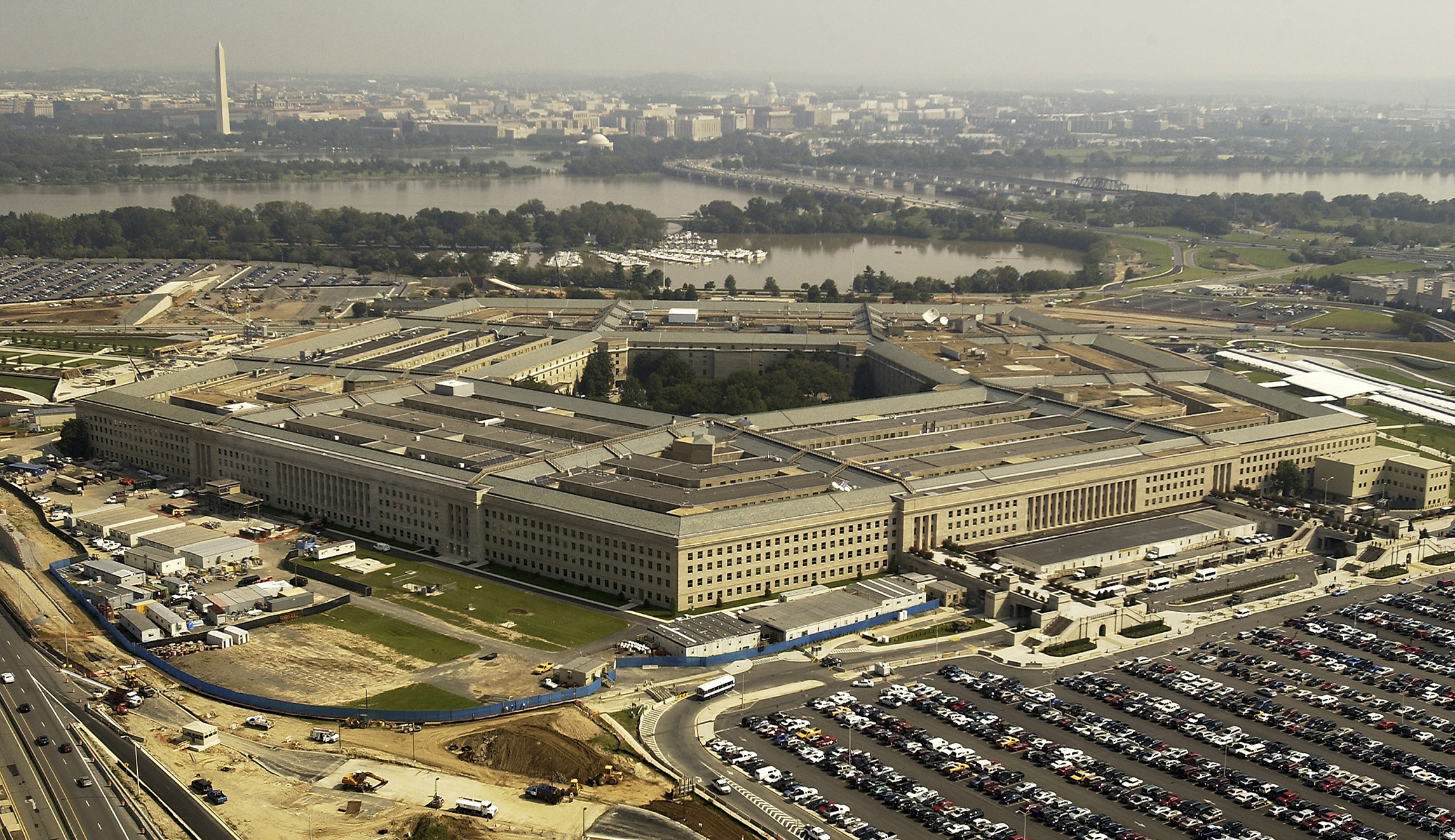 Congress barrels into shutdown without protecting military pay