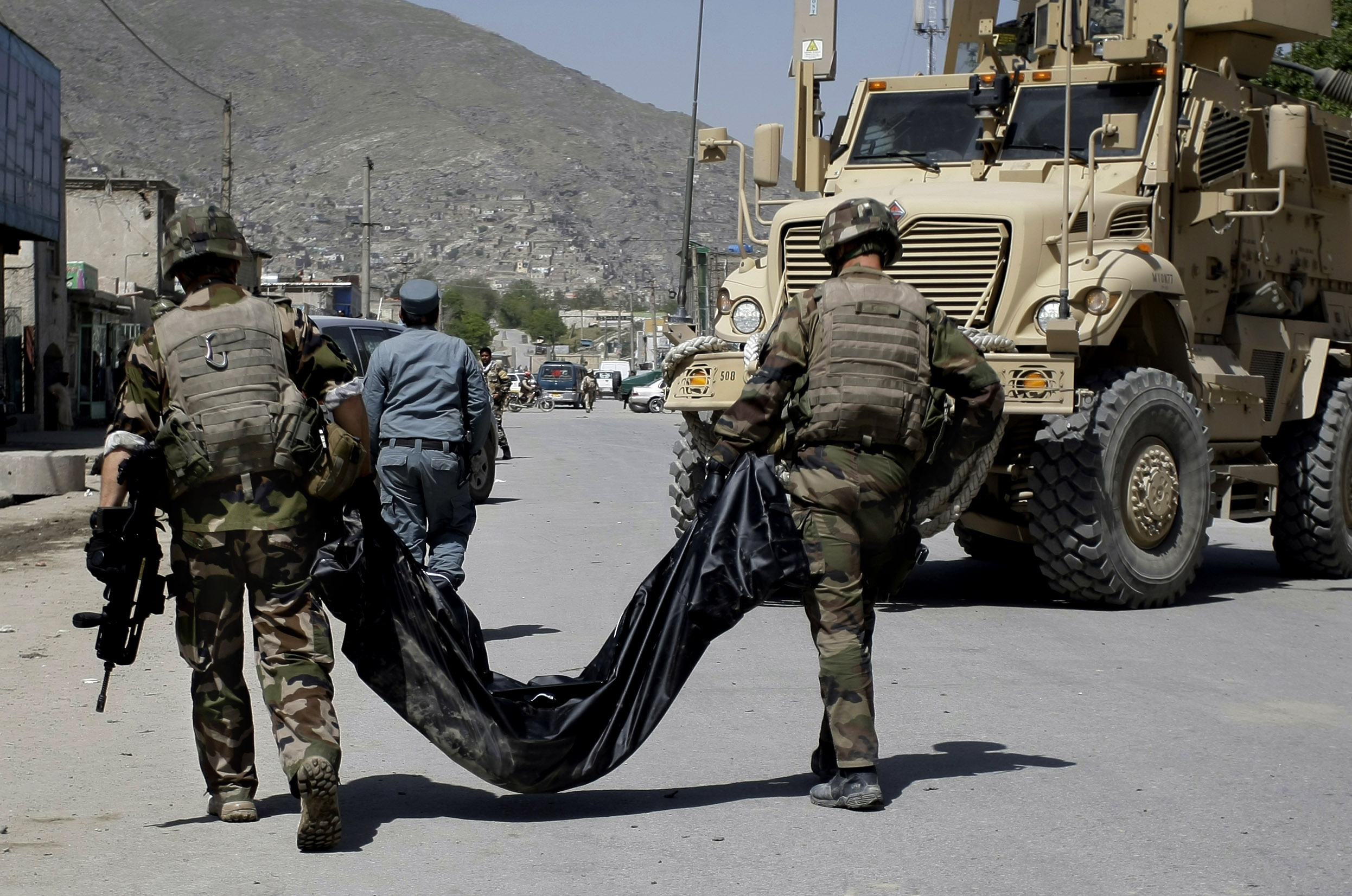 Afghanistan: Bomb kills 15, including 6 Americans