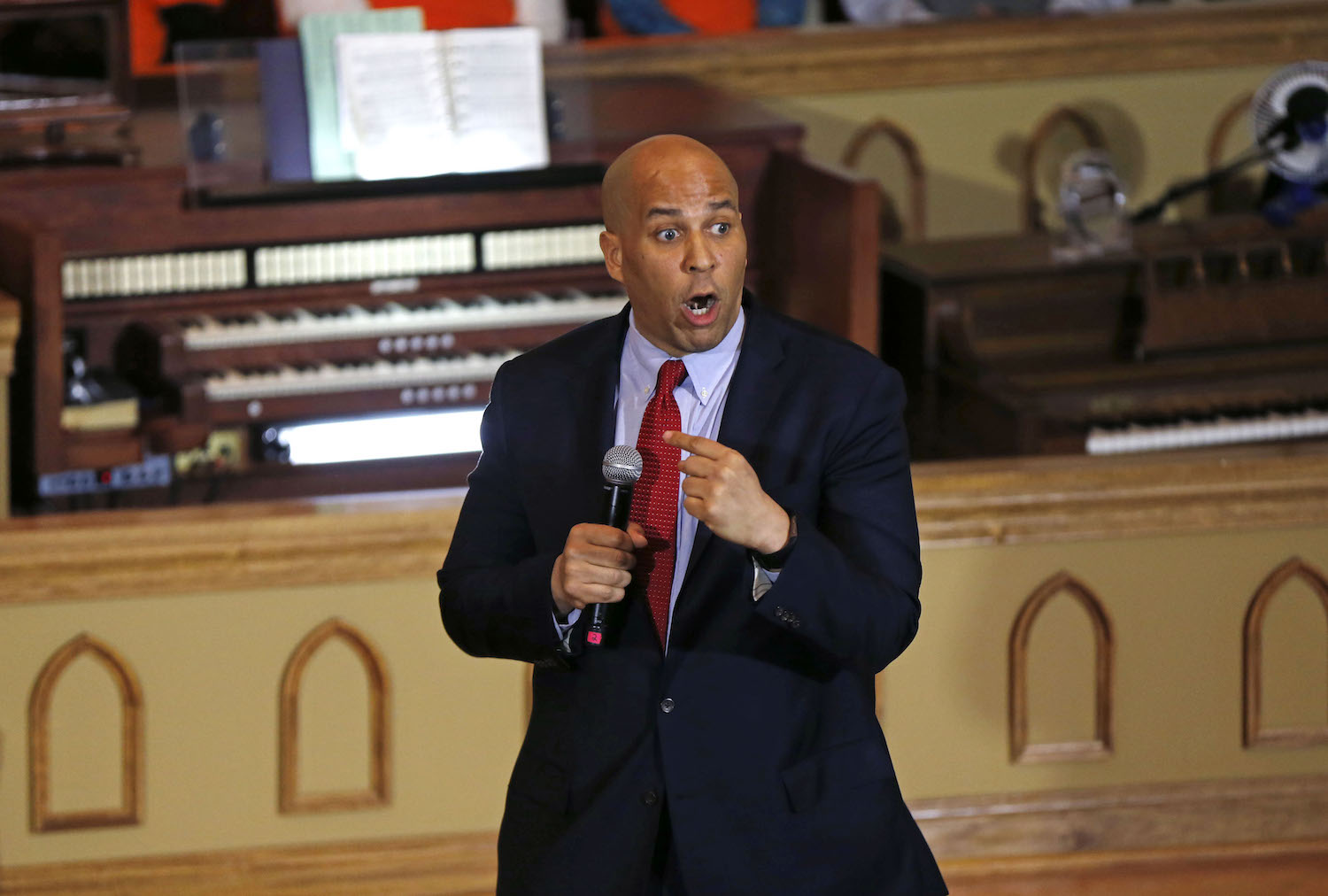 Is Sen. Cory Booker changing his tune on a 2020 presidential run?
