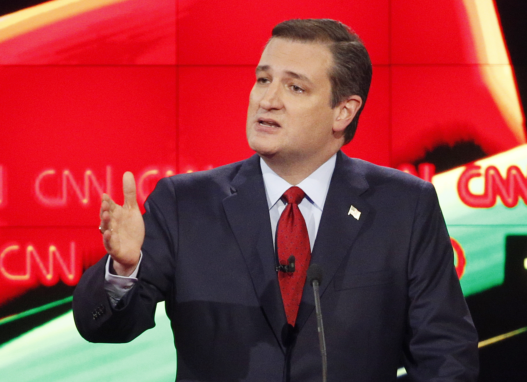 Cruz pans Republicans for supporting toppling dictatorships