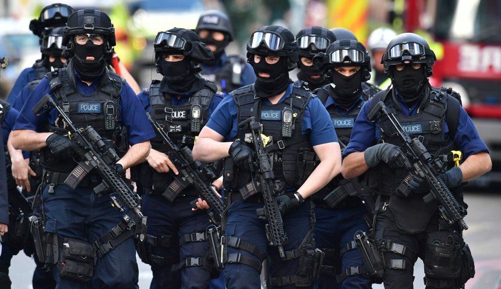 London police arrest 12 connected to terror attacks