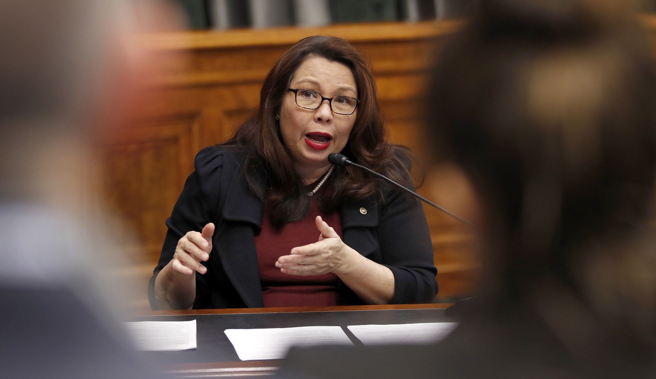 Tammy Duckworth pushes for Senate rules change to allow for her to bring baby to floor