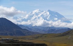 Alaskans vow to fight Trump over mountain’s new name