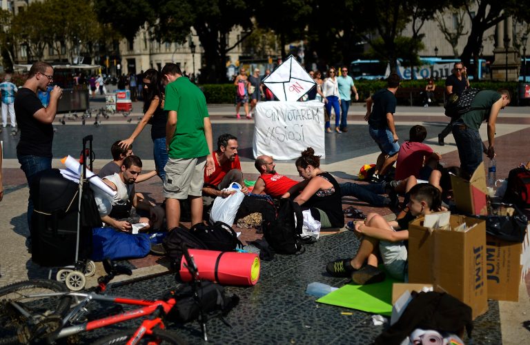 Catalans seek legal case for secession vote