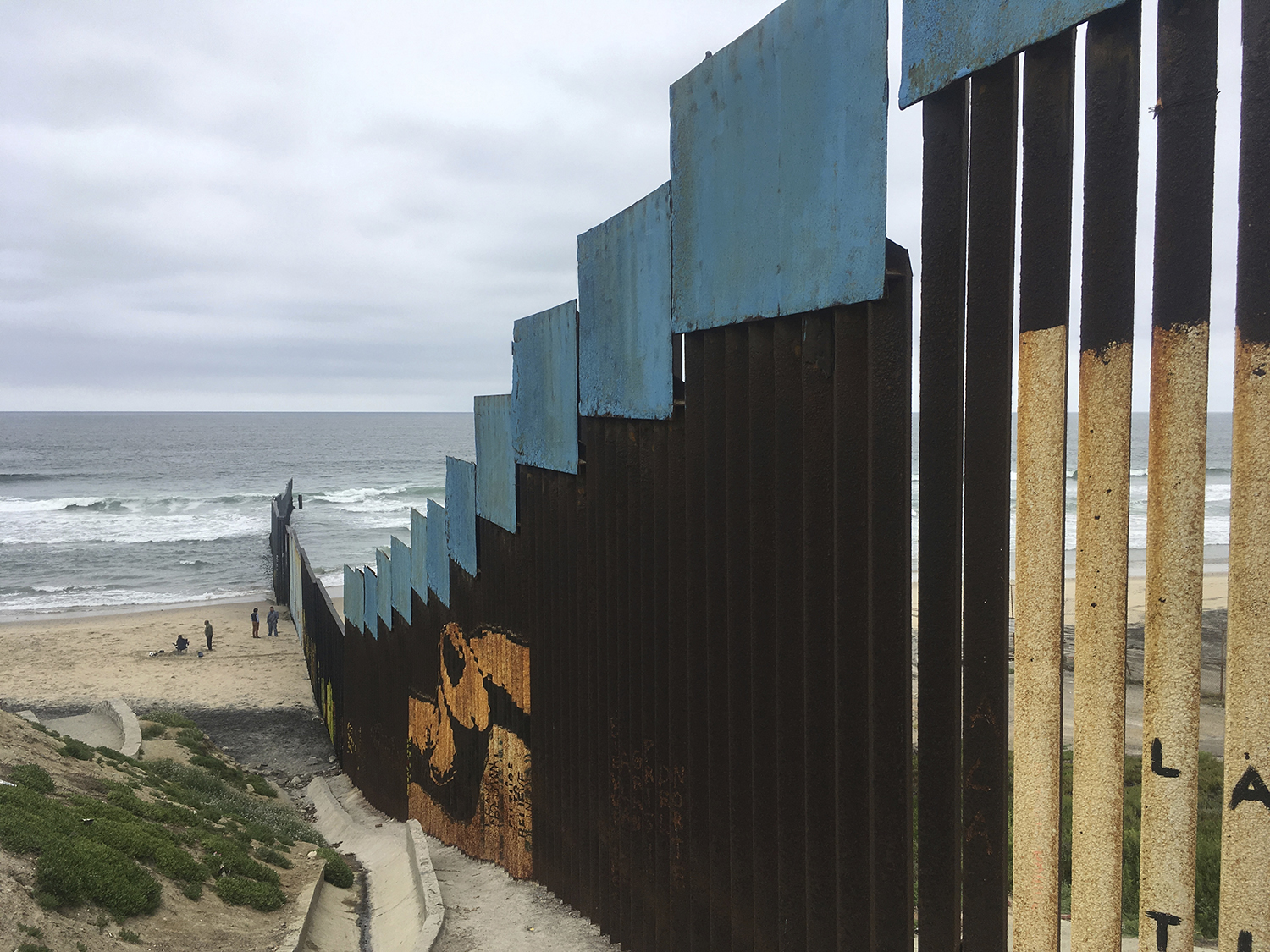 Apprehensions at southern border fell further in April