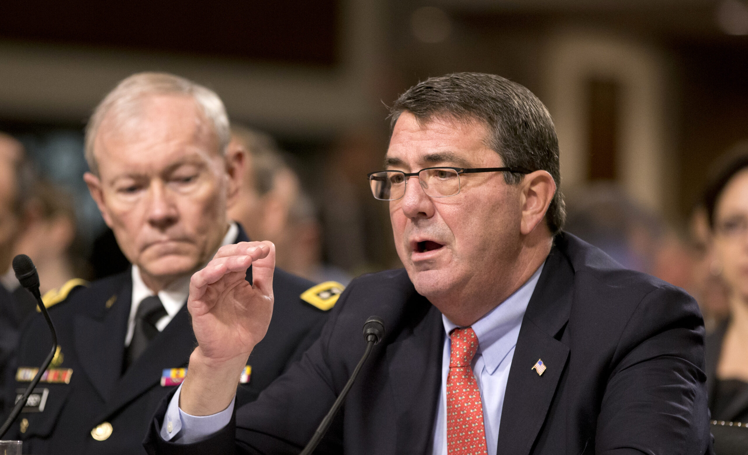 Despite new sec def, no signs of an anti-ISIS shift