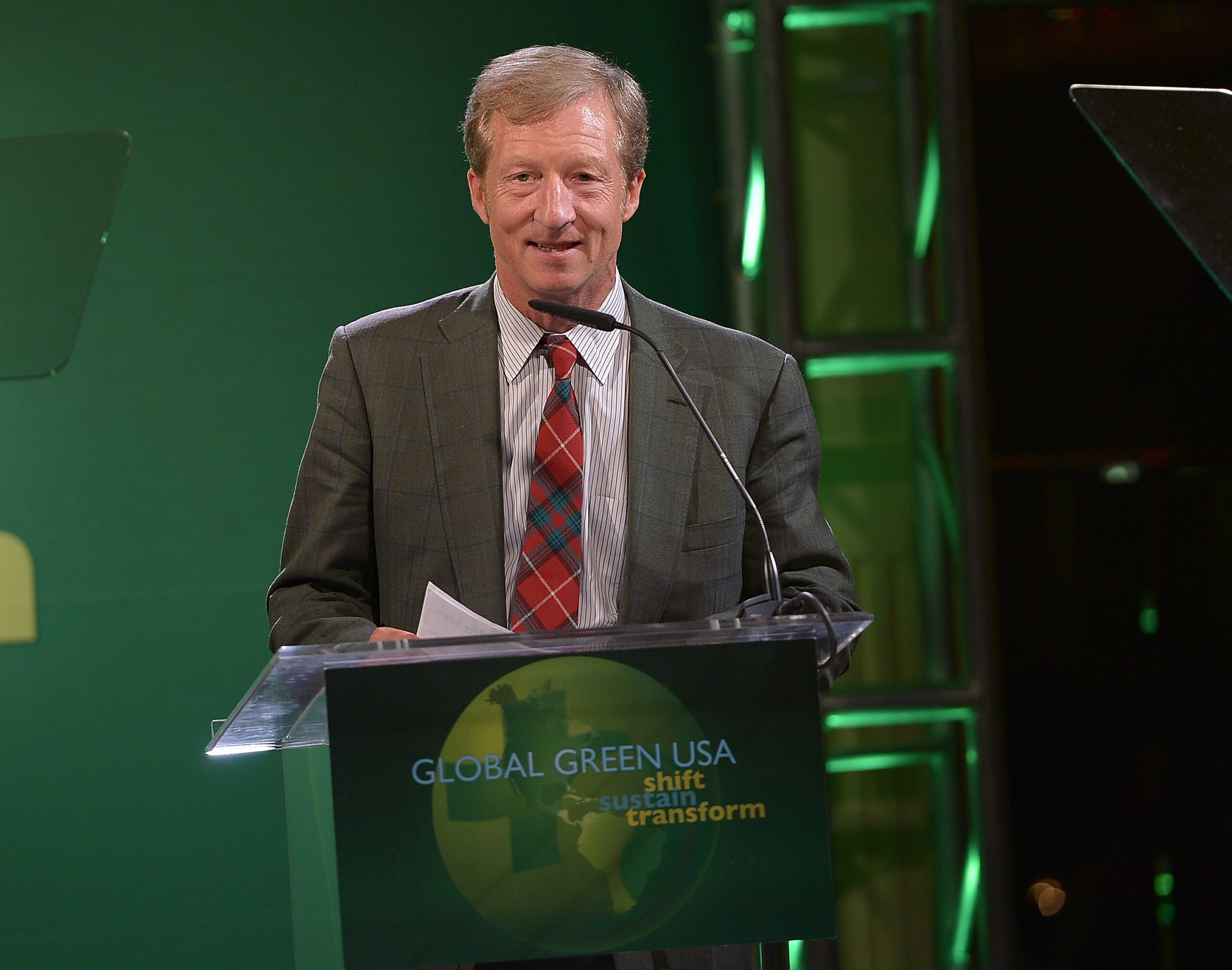 Steyer urges Fox News to push climate change during GOP debate