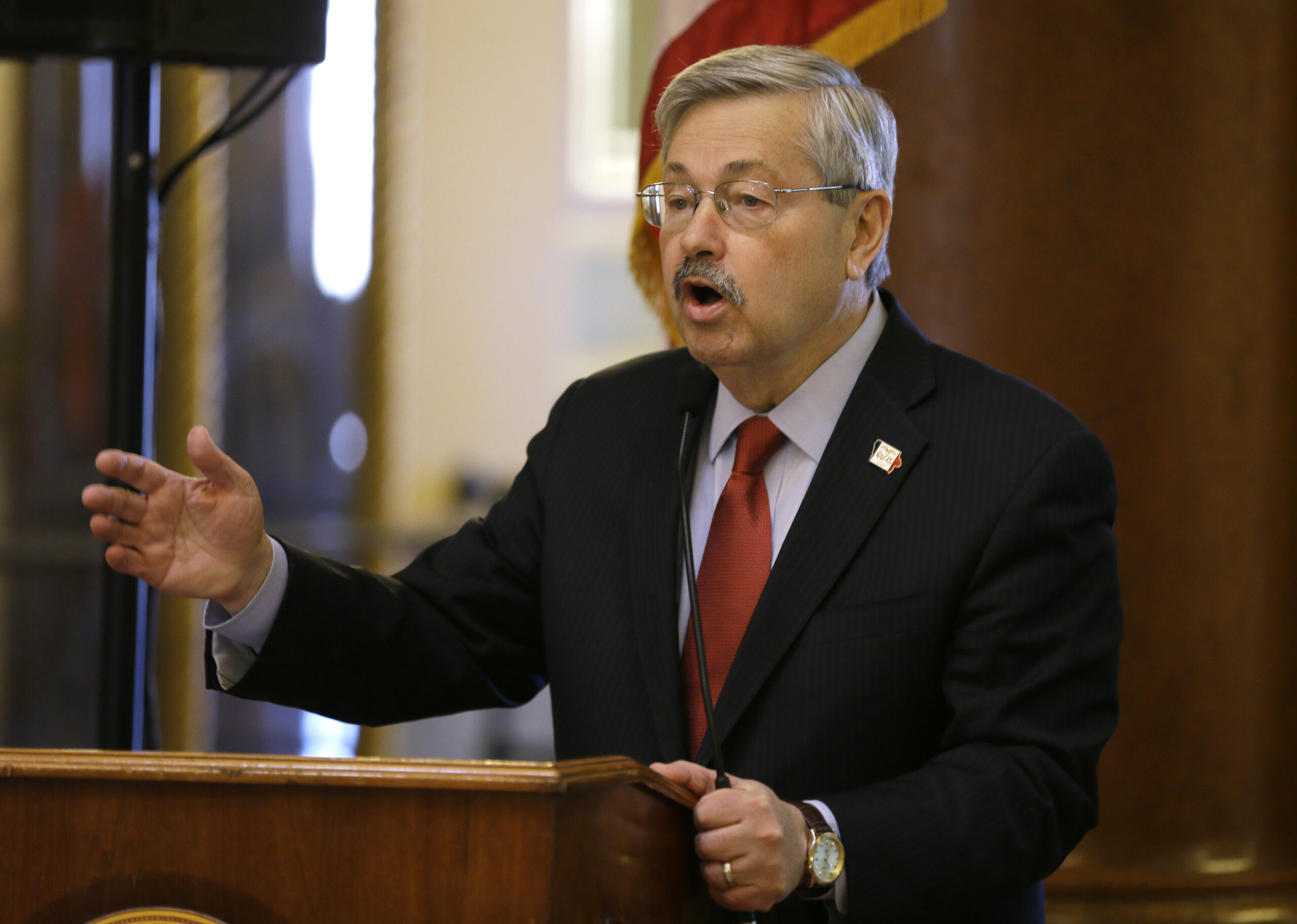 Chairman: Terry Branstad staff pressured board on hires