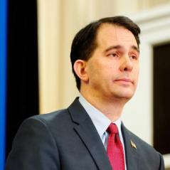 Iowa Poll: Walker Has Small Lead, But More Voters Undecided