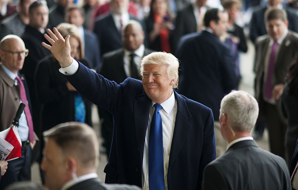 Conservative group calls for Trump to be stopped