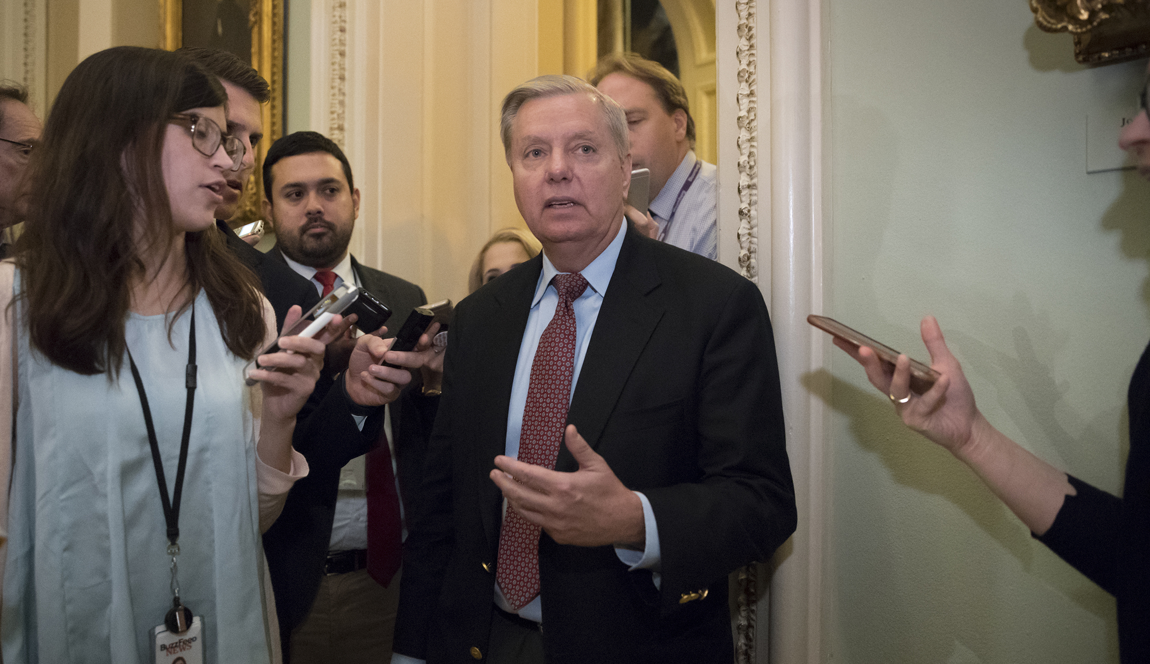 Lindsey Graham takes a shot at ‘General Bannon’