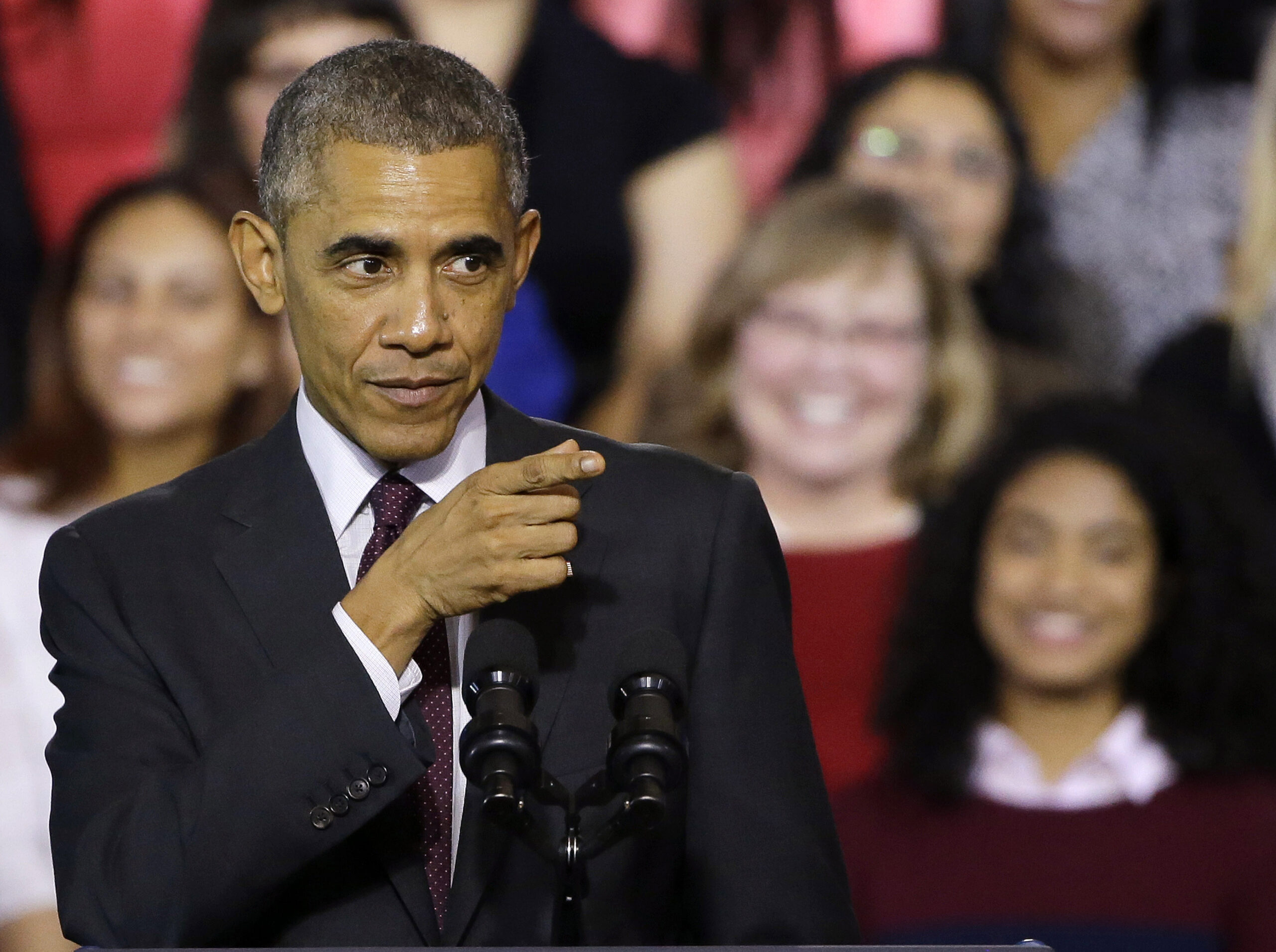 ‘Let’s do this’: Obama focuses on workplace equality for women in final midterm push