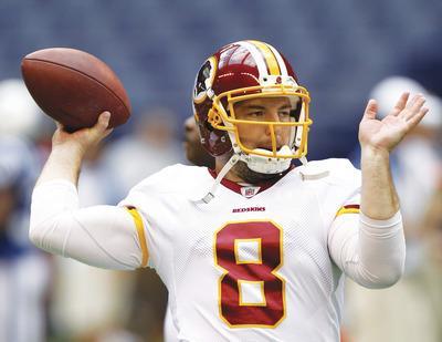 Michael Conroy/AP
Rex Grossman was named the starter after completing 34 of 53 passes for 407 yards and two touchdowns this preseason.