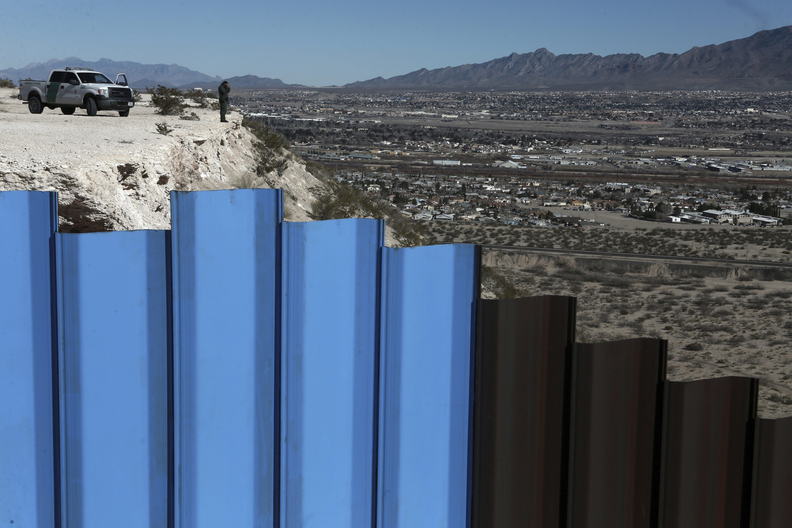 Trump’s wall could save taxpayers money, cut US aid to Mexico