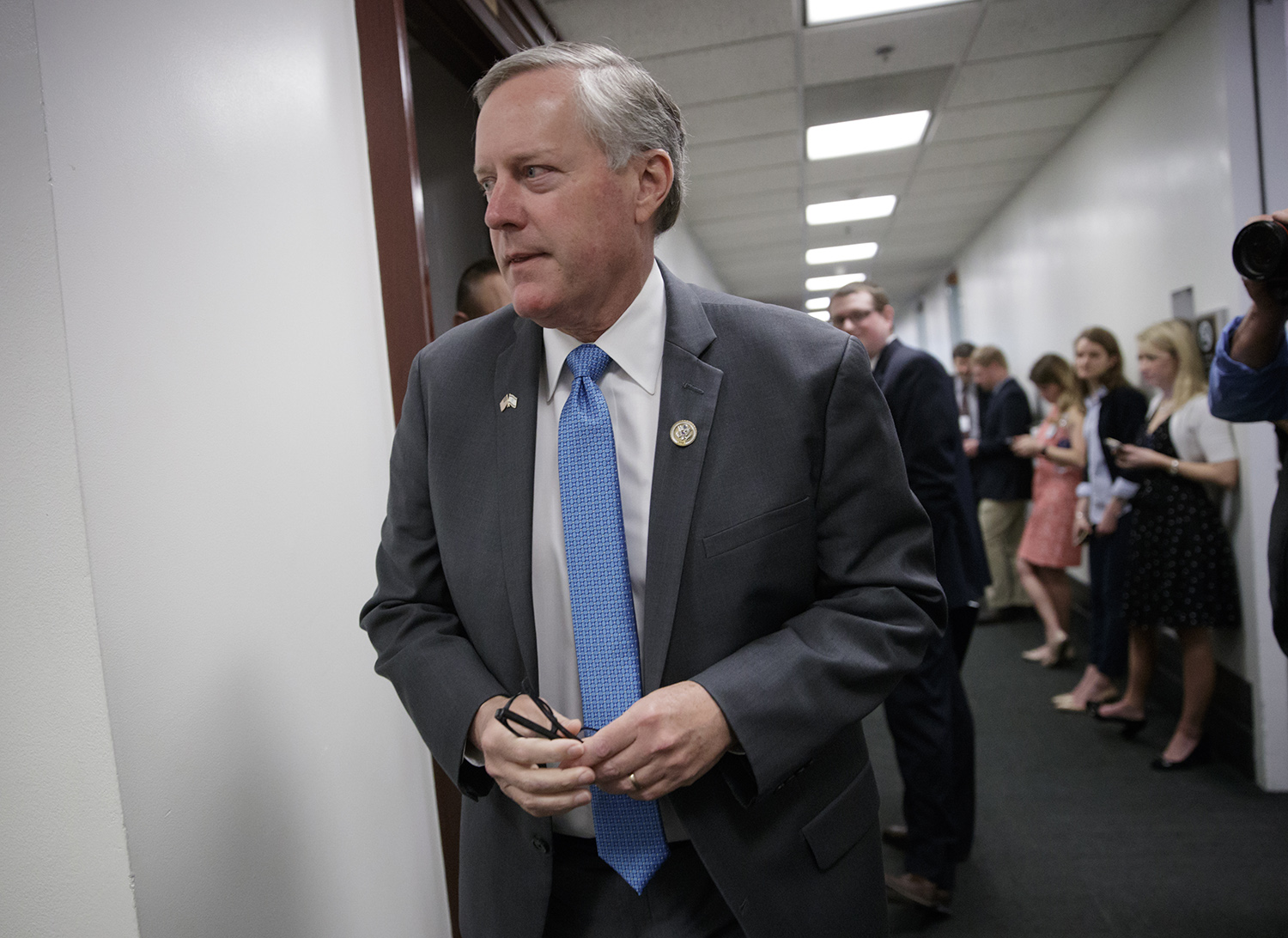 Mark Meadows: Trump ‘not being well served’ by vowing to ‘fight’ Freedom Caucus
