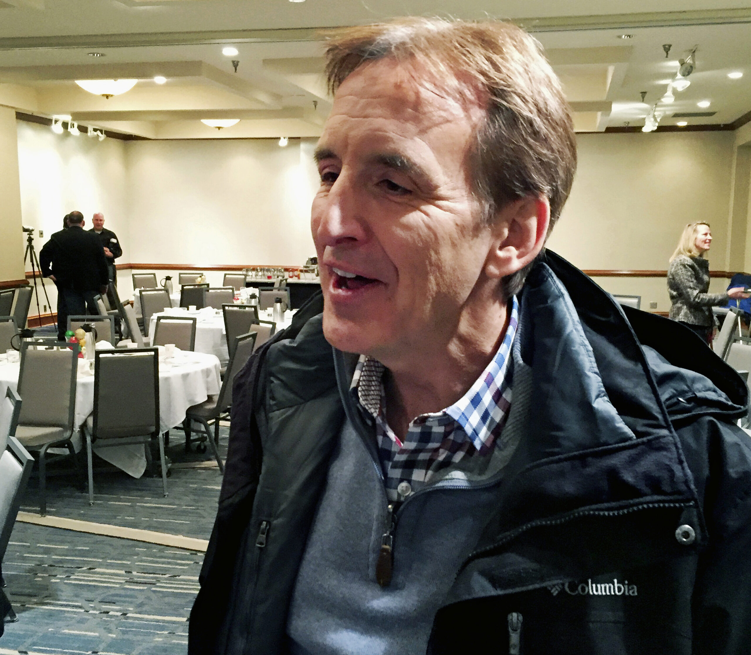 Tim Pawlenty sets stage for run for third term as Minnesota governor