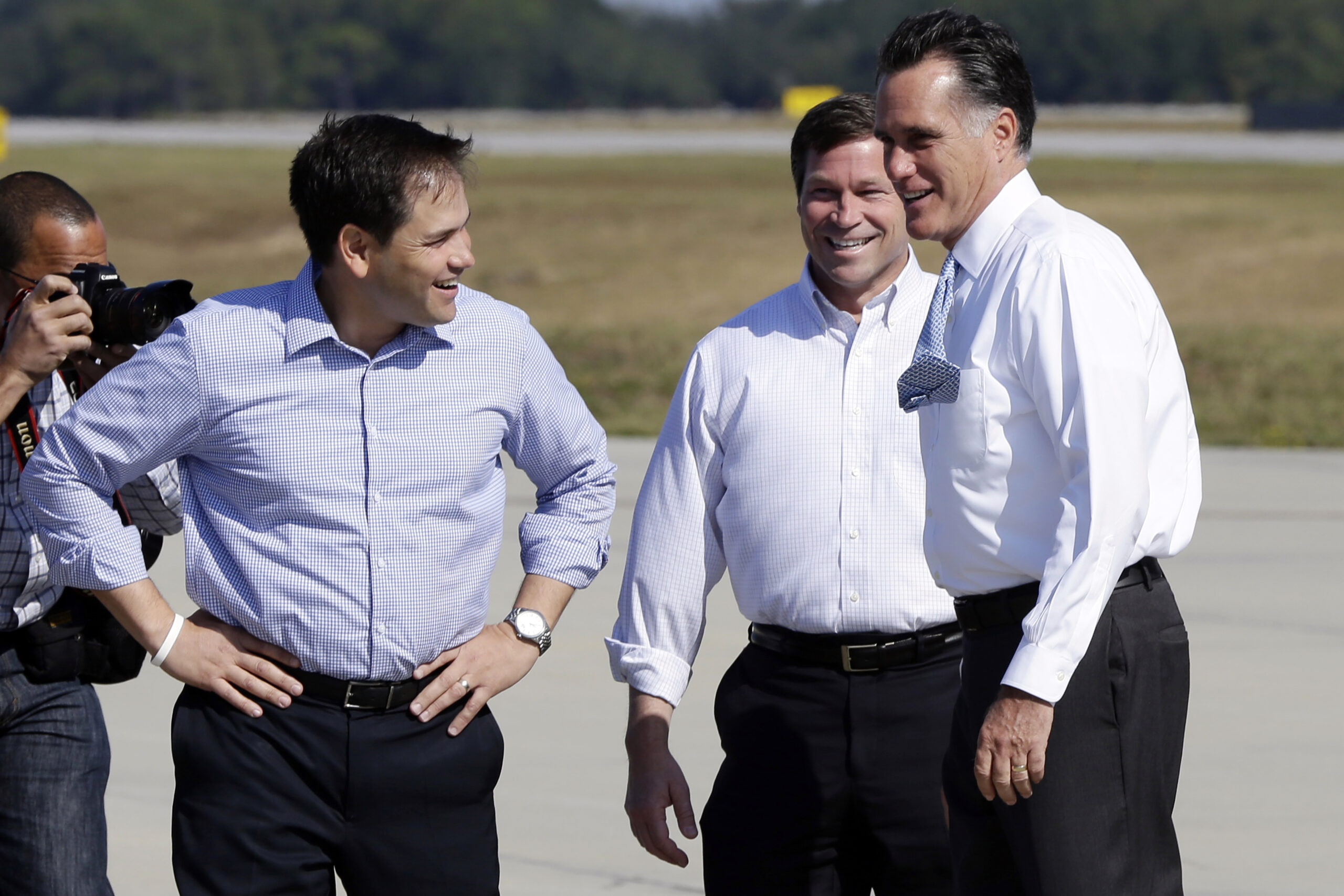 Romney pens fundraising pitch for Rubio on primary day in Florida