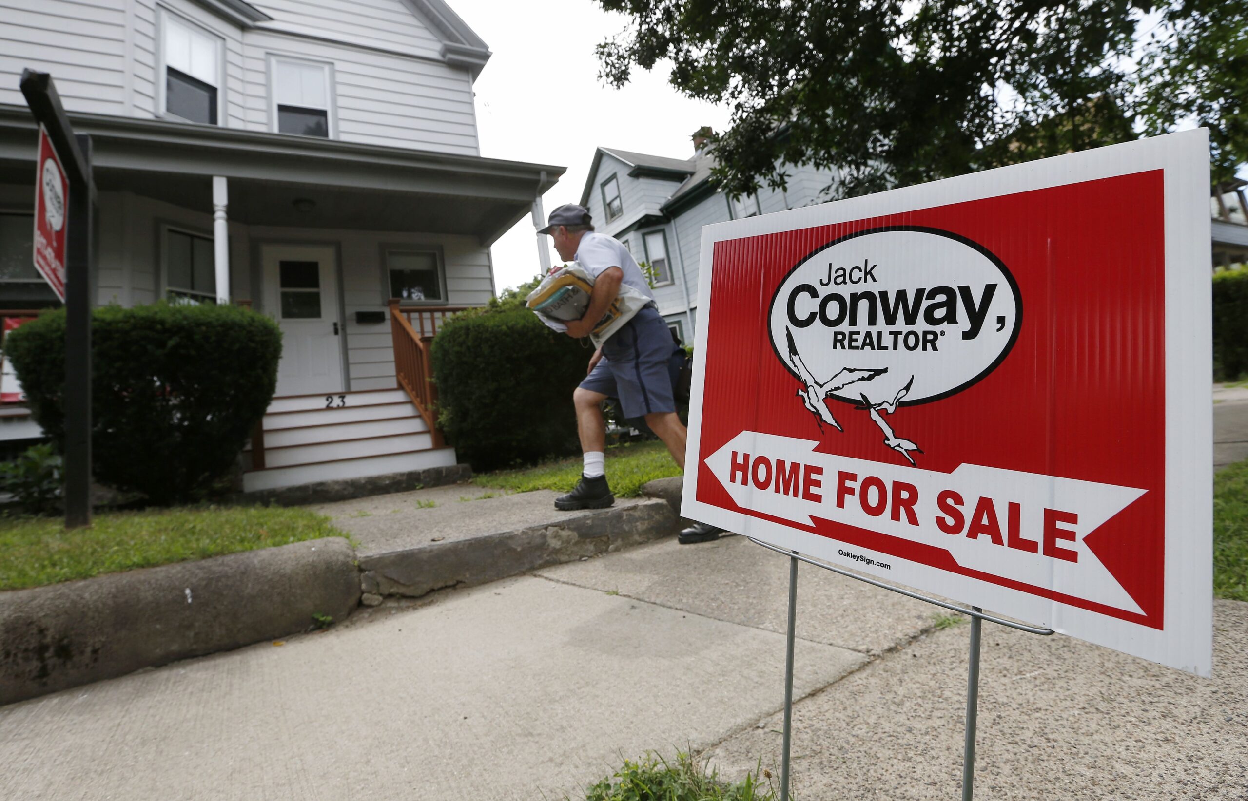 US home sales increase 2.6 percent in June