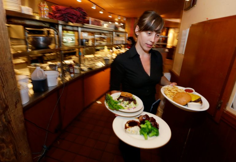 $15 minimum wage permits few luxuries in US cities