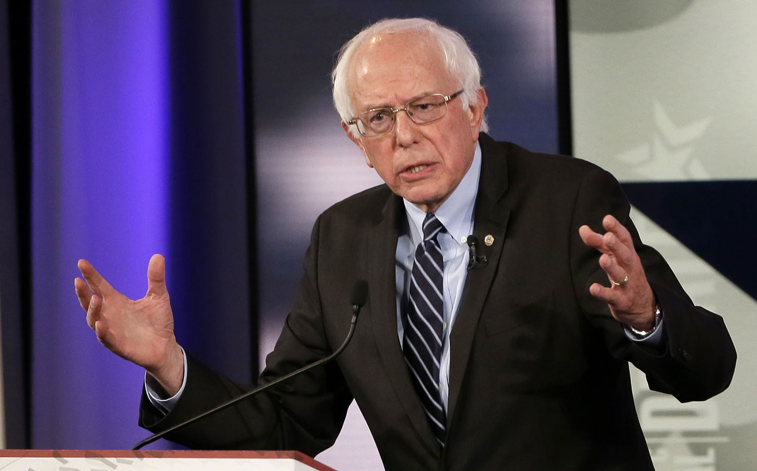 Sanders fundraising against Wasserman Schultz