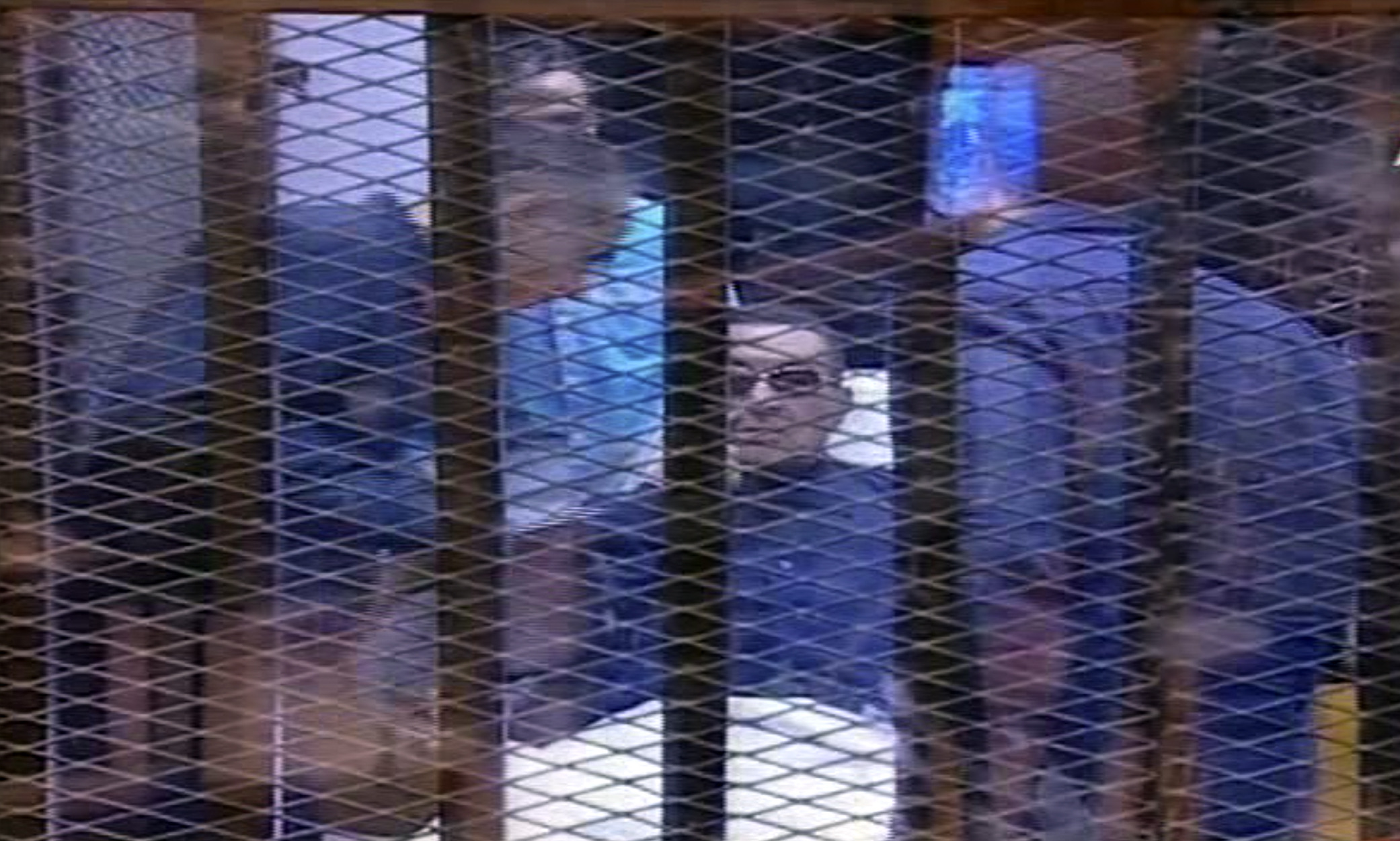 Egypt court postpones ruling in Mubarak retrial