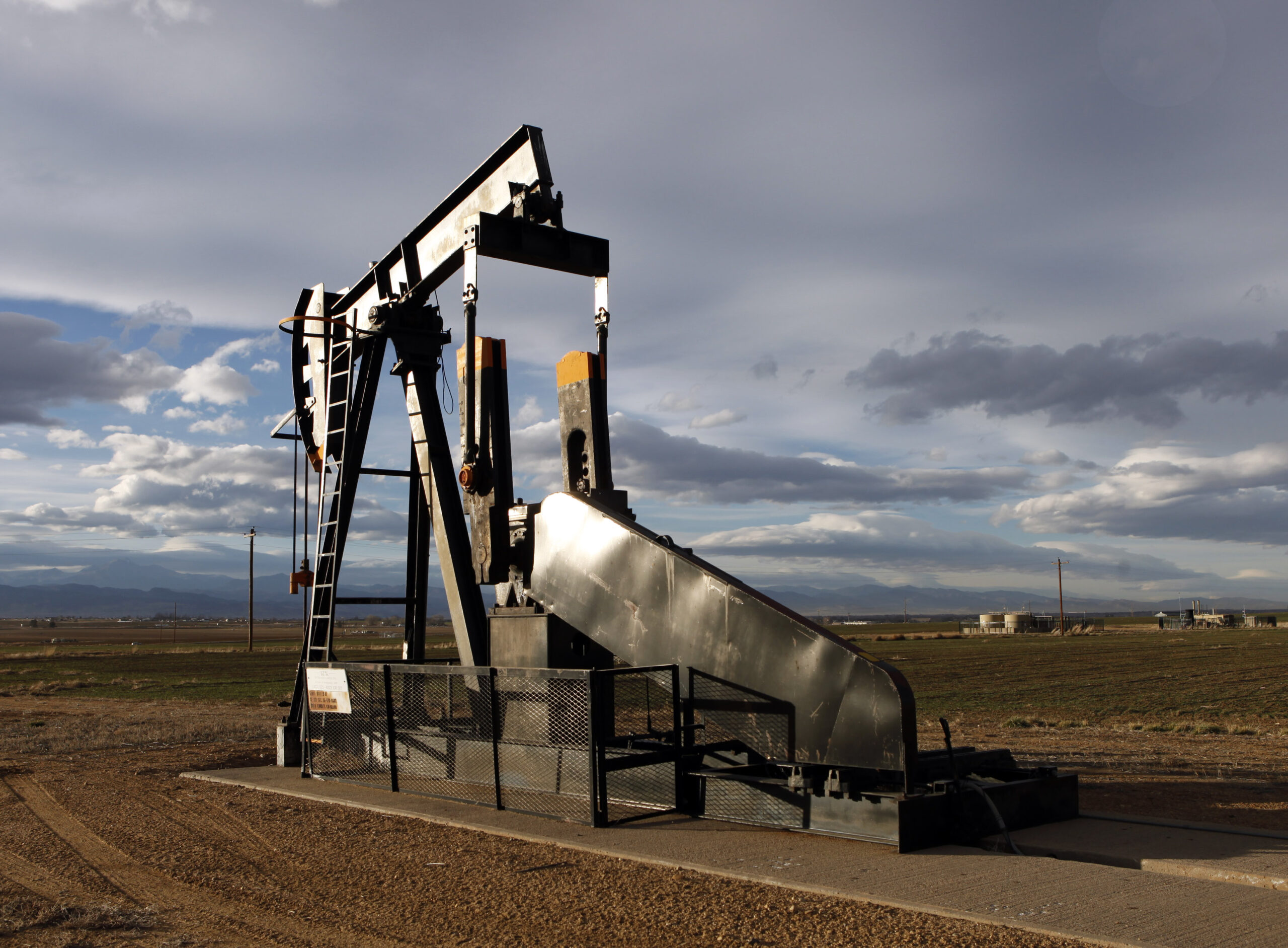 Top Colorado court to consider towns’ fracking bans