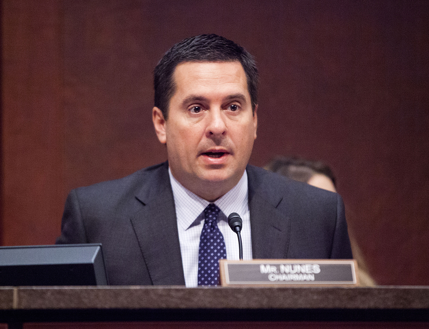 Lawmaker: Clinton left classified papers in Russia, China