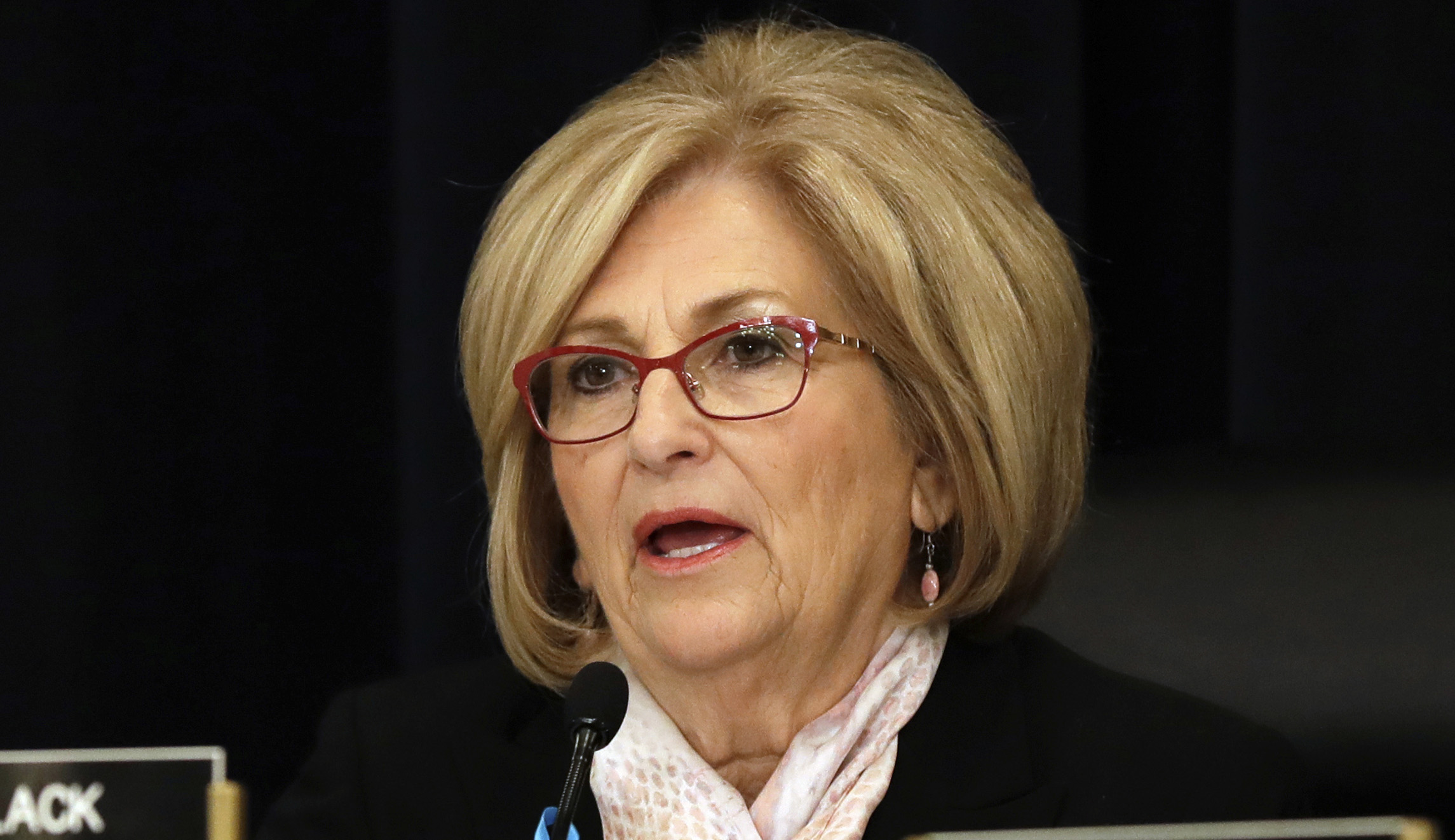 Diane Black resigns as Budget Committee chairman for Tennessee gubernatorial bid