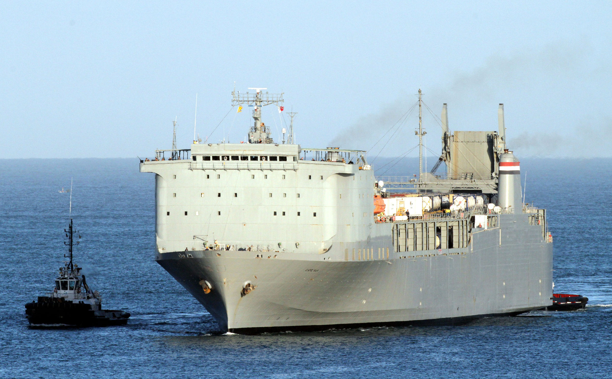 US ship arrives in Italy port for Syria weapons