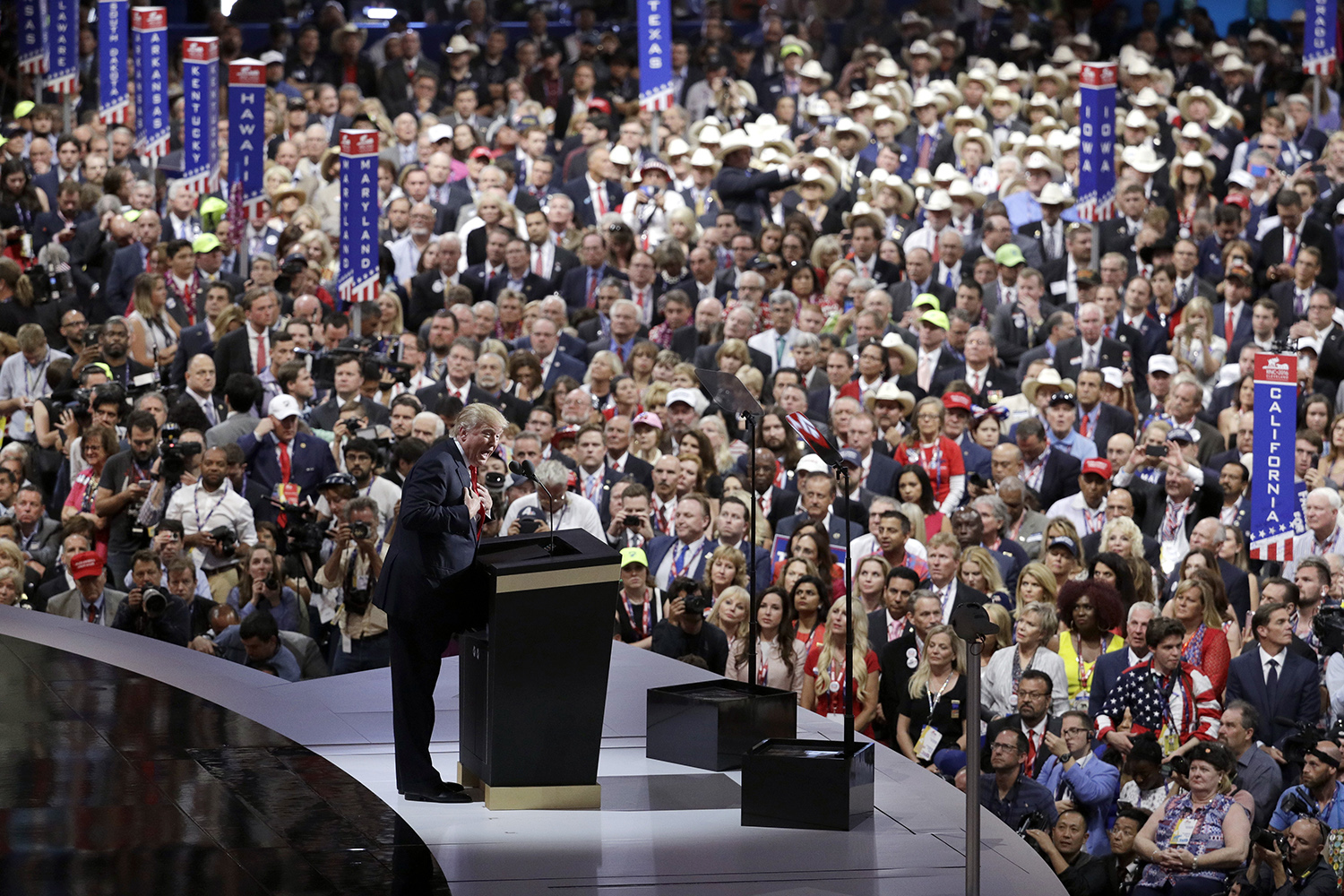 Byron York: DNC internal debate: Sure, Trump is a fascist — but what about Republicans?