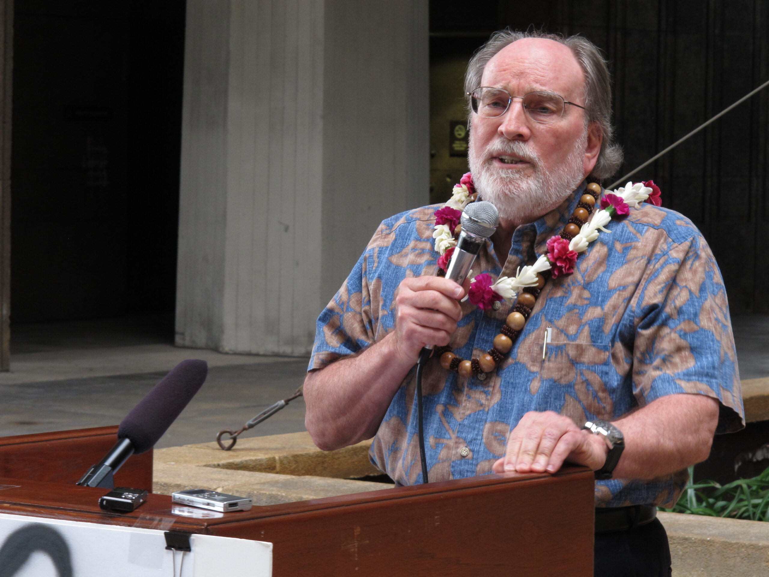 Hawaii lawmakers pass $12.1 billion budget with reduced spending