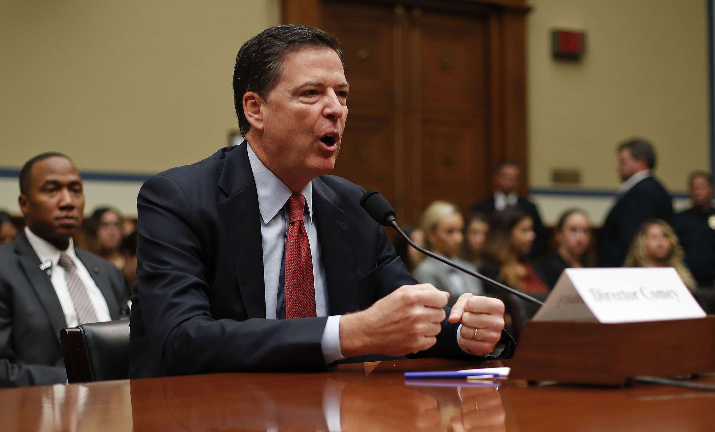 Weekend wrap: Trump can’t shake specter of Comey ouster